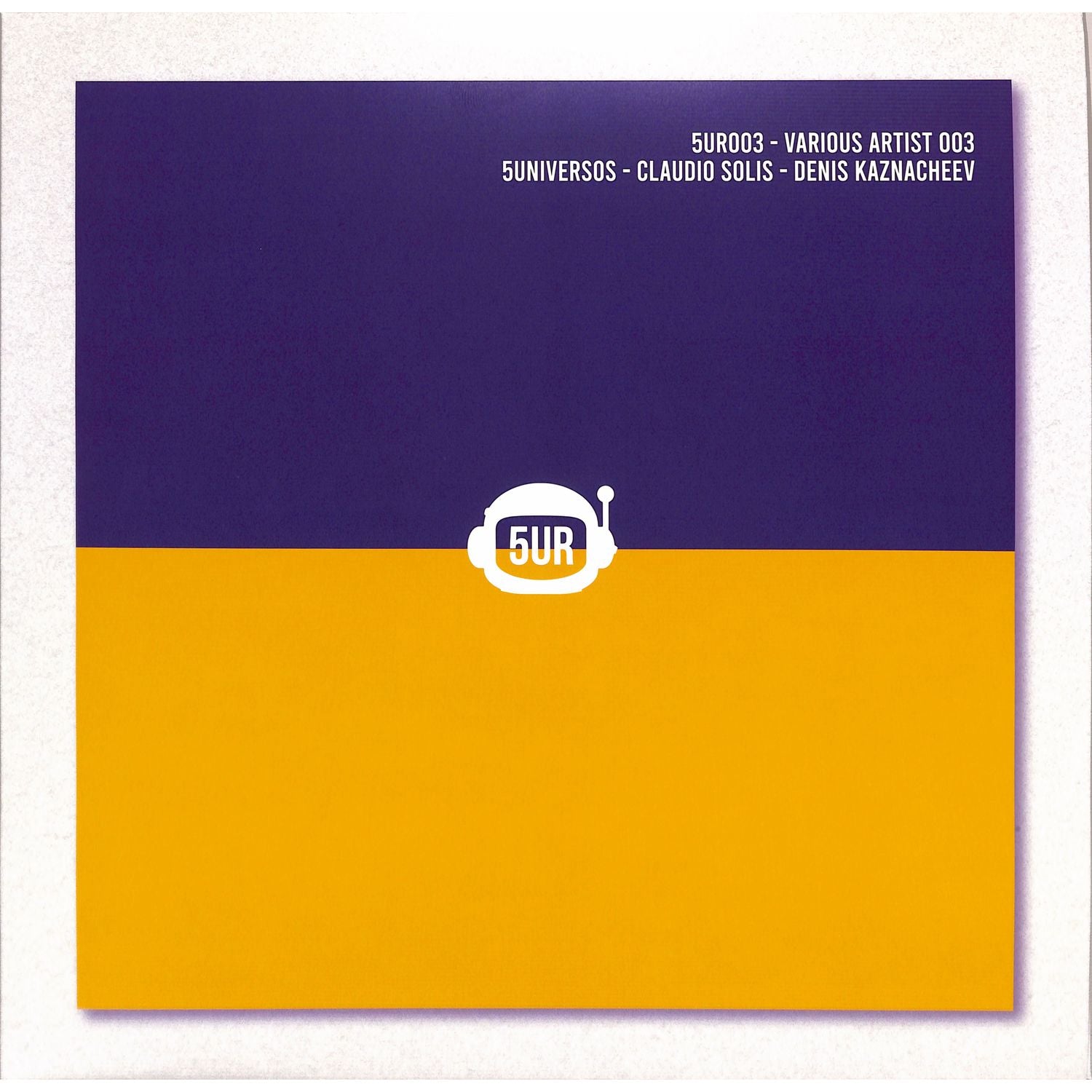 5Universos / Claudio Solis - 5UR003